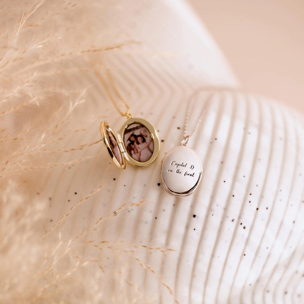 Personalized Oval Locket Necklace with Photo